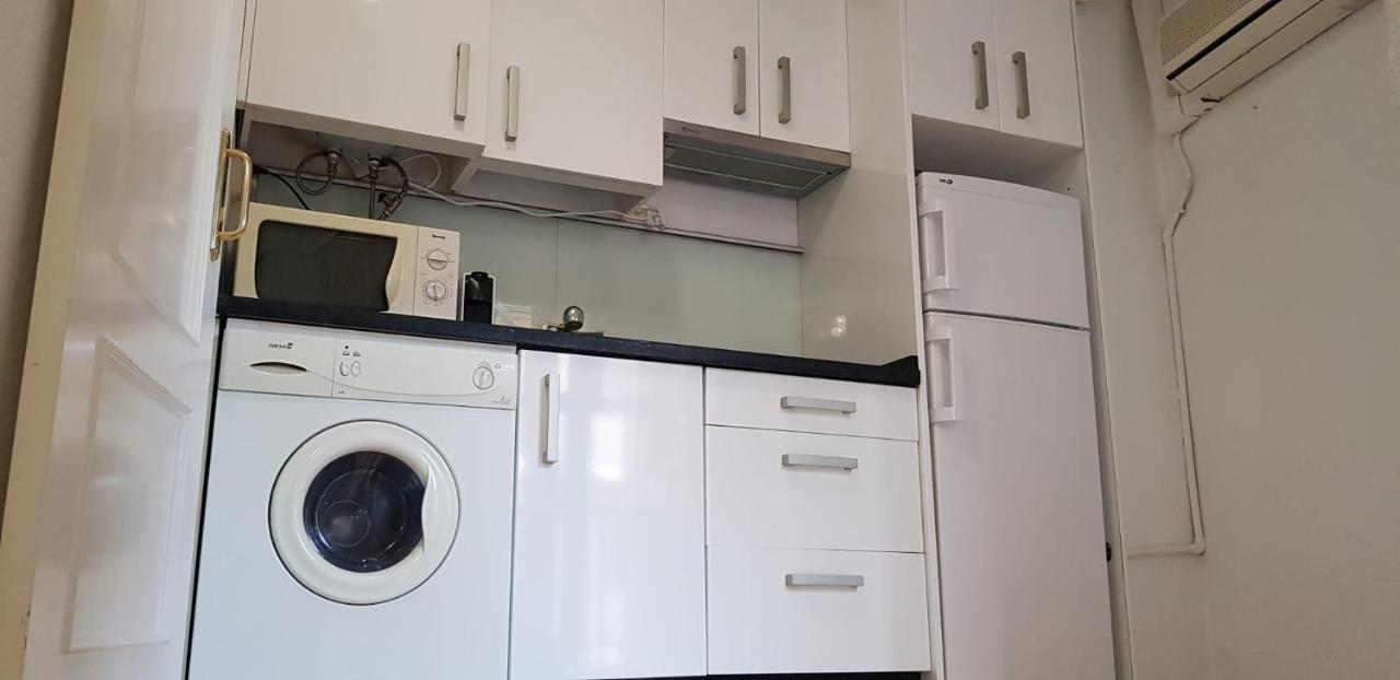 Estudio Sevilla Centro Экстерьер фото